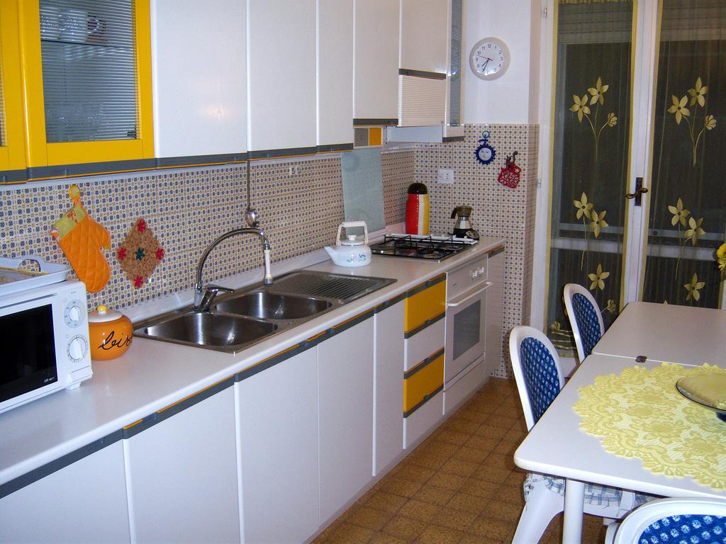 Bed And Breakfast Geckos Brindisi Exterior photo