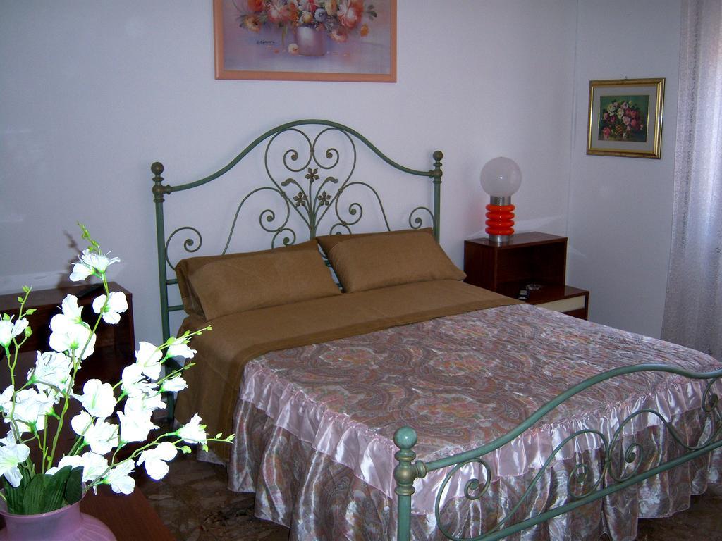 Bed And Breakfast Geckos Brindisi Exterior photo